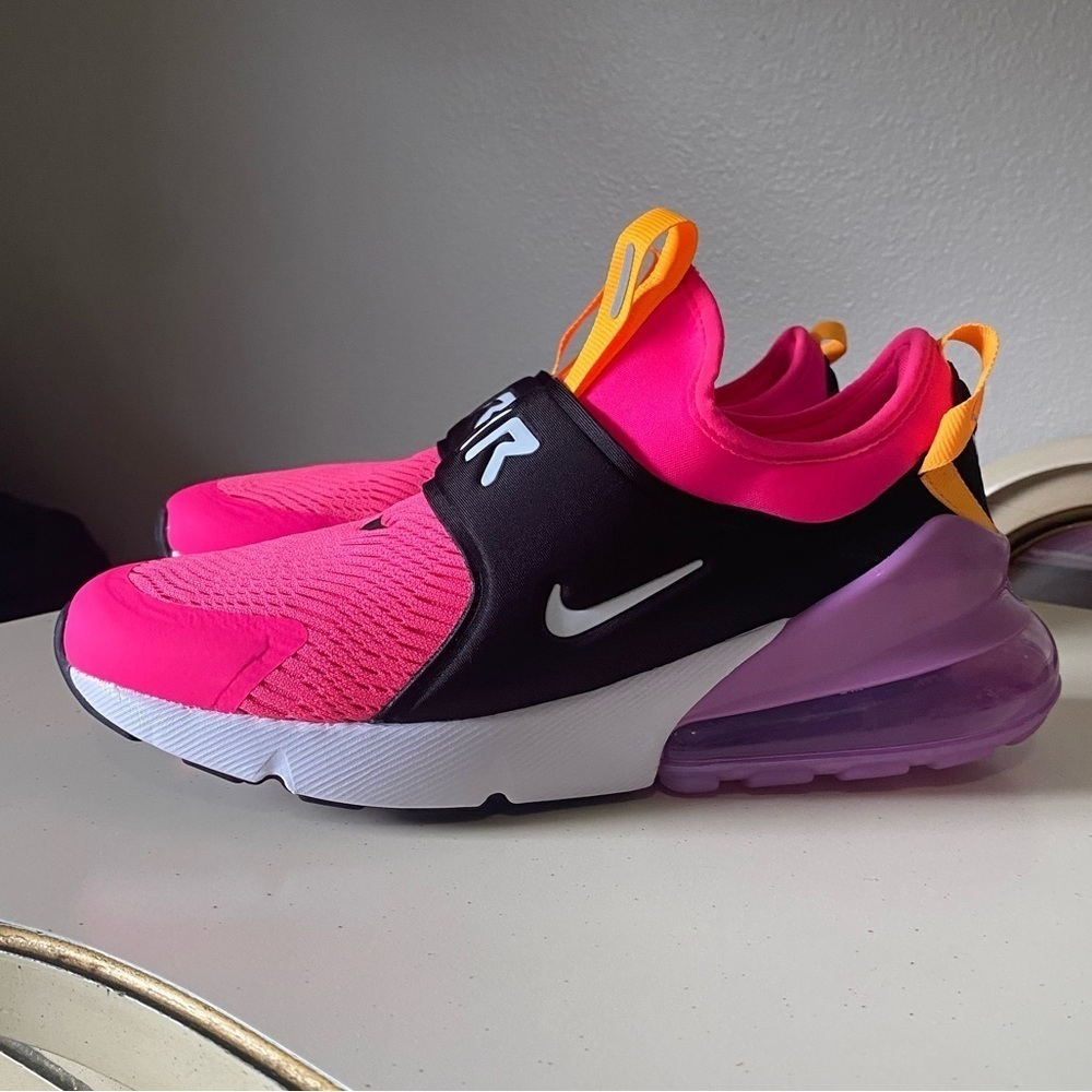 Nike Kids Sneakers in Pink and Black - Picture 1 of 8